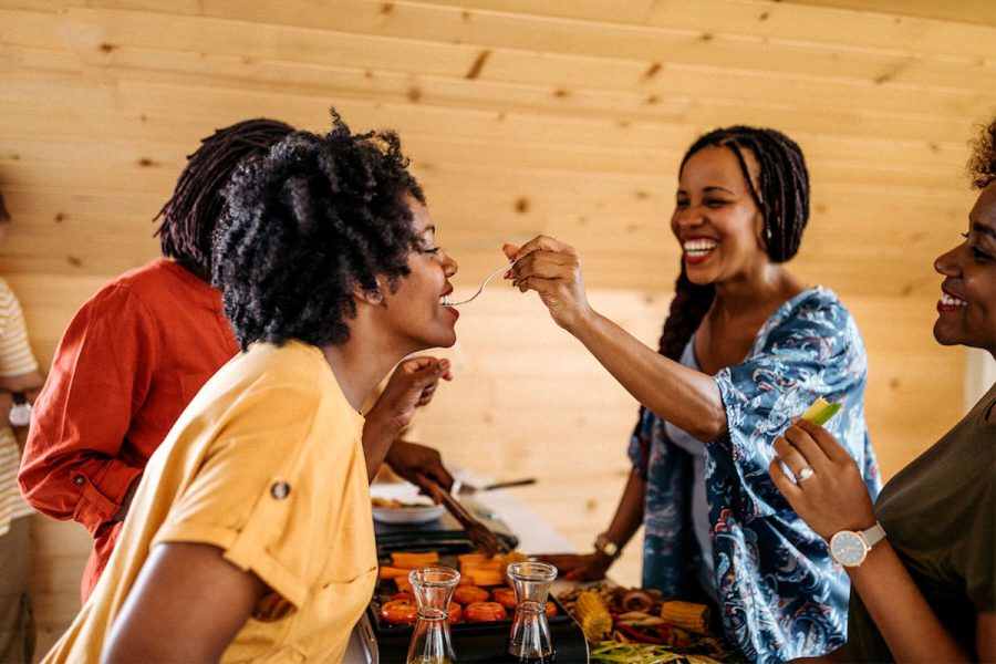 femmes food tour tanzanie
