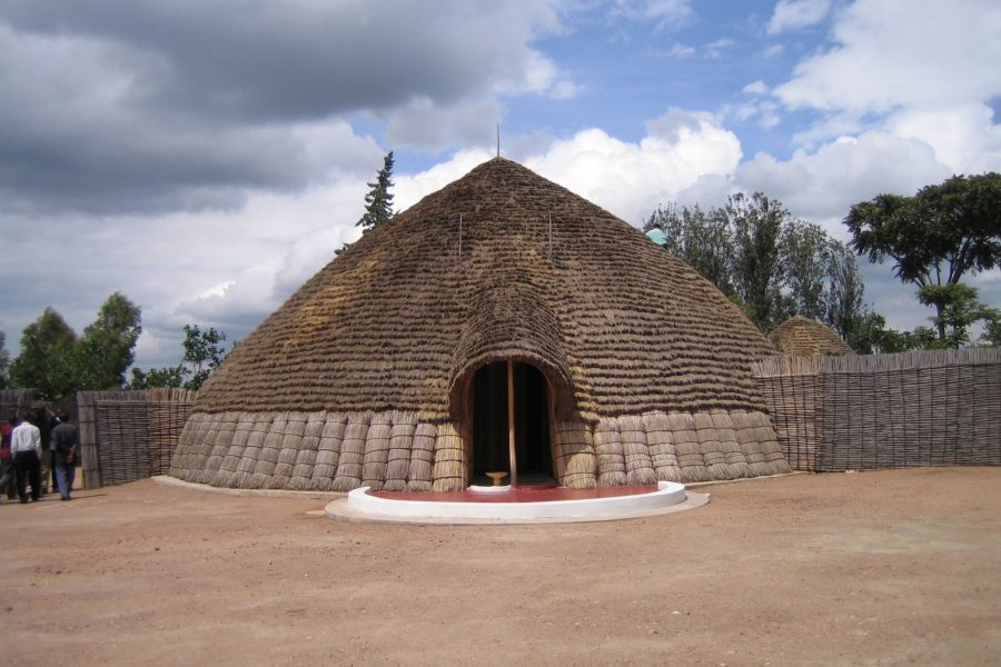 King Palace musée ethnographique Rwanda Nyanza Mwami Palace