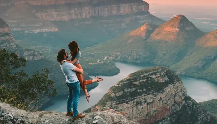 couple amoureux en voyage afrique du sud
